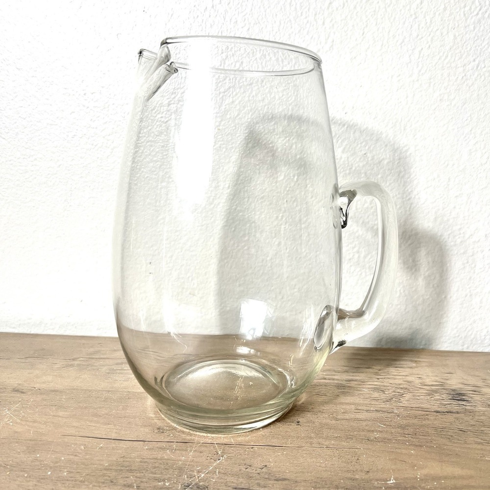 Vtg Hand Blown Glass Pitcher Clear Glass‎ 8.75" Applied Handle Ruffled Spout Y2K